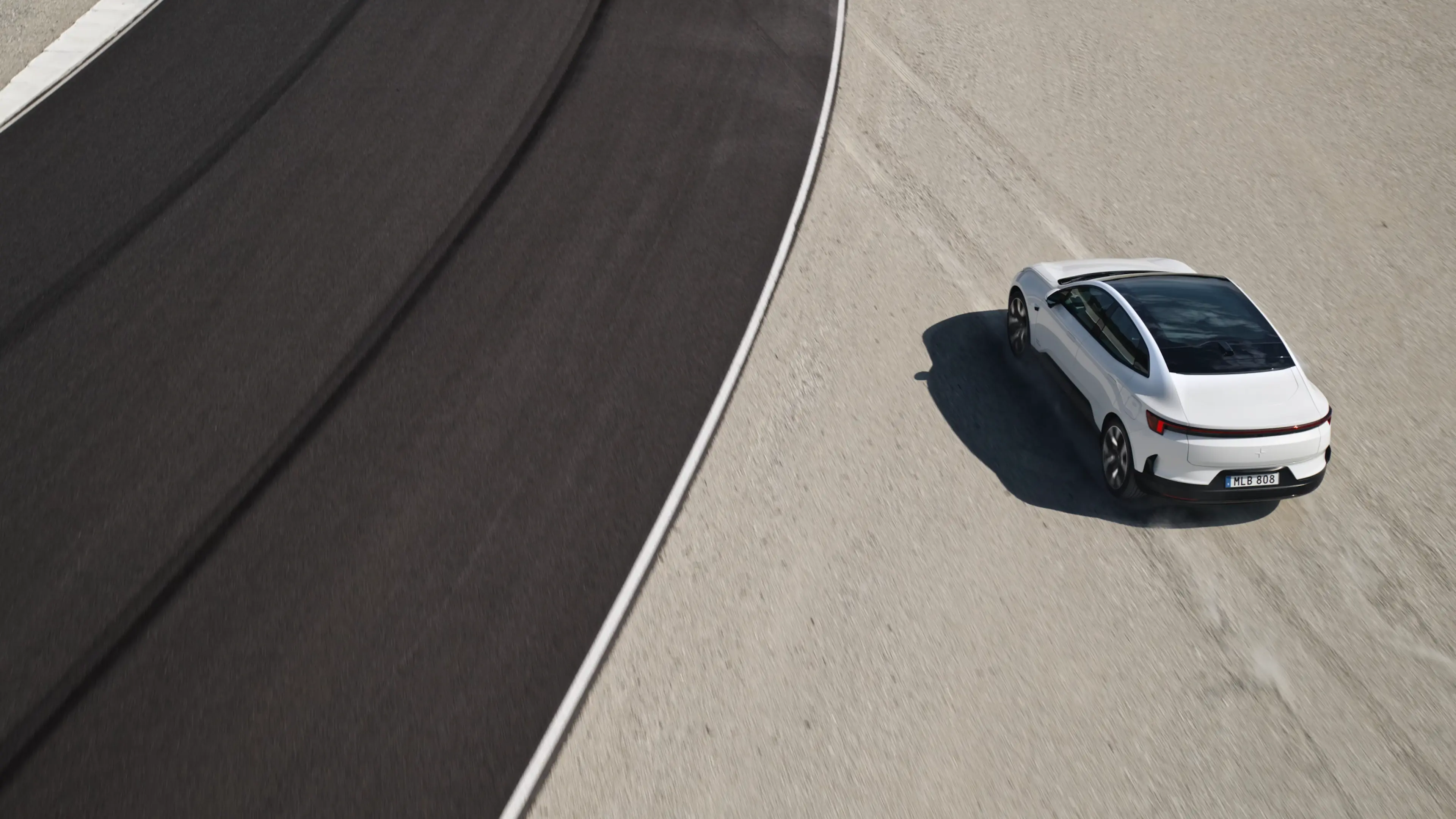 Polestar 4 electric SUV luxury vehicle - Grade A/B condition